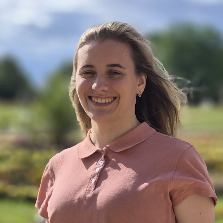 Hebamme Elena Gajdabura – Profilbild